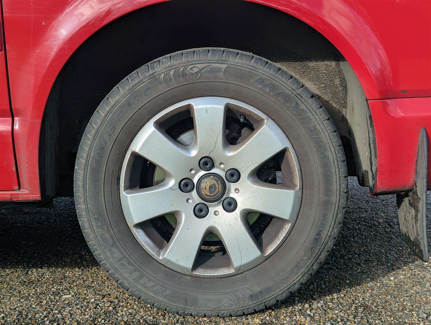 <p>2005 VOLKSWAGEN CARAVELLE SE TDI 130 AUTO W.A.V.</p>