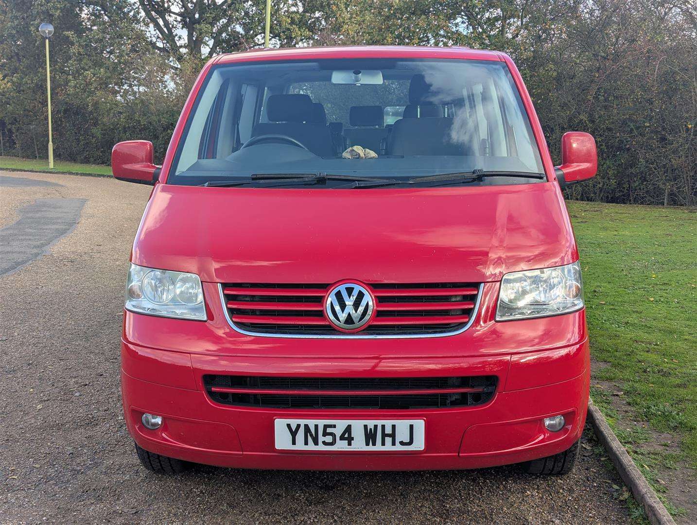 <p>2005 VOLKSWAGEN CARAVELLE SE TDI 130 AUTO W.A.V.</p>