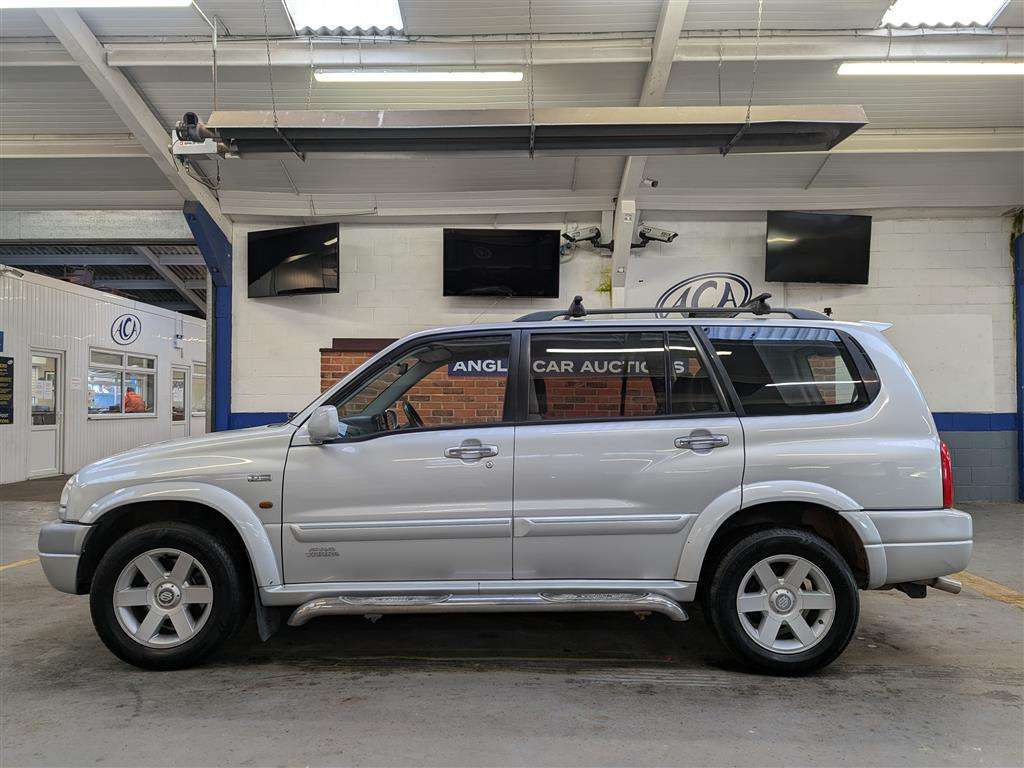 <p>2003 SUZUKI GRAND VITARA XL-7 V6 AUTO</p>