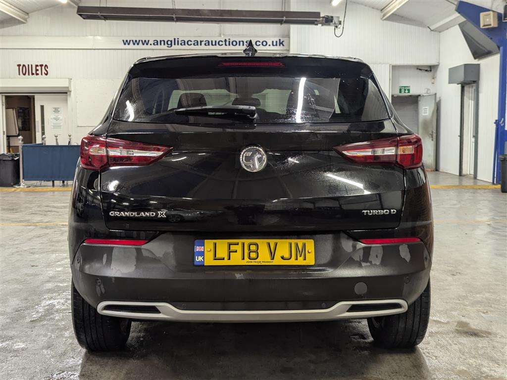 <p>2018 VAUXHALL GRANDLAND X SPORT NAV T D</p>