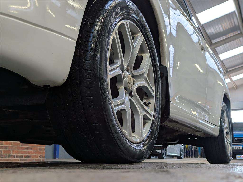 <p>2015 MITSUBISHI OUTLANDER GX 4HS PHEV AUTO</p>