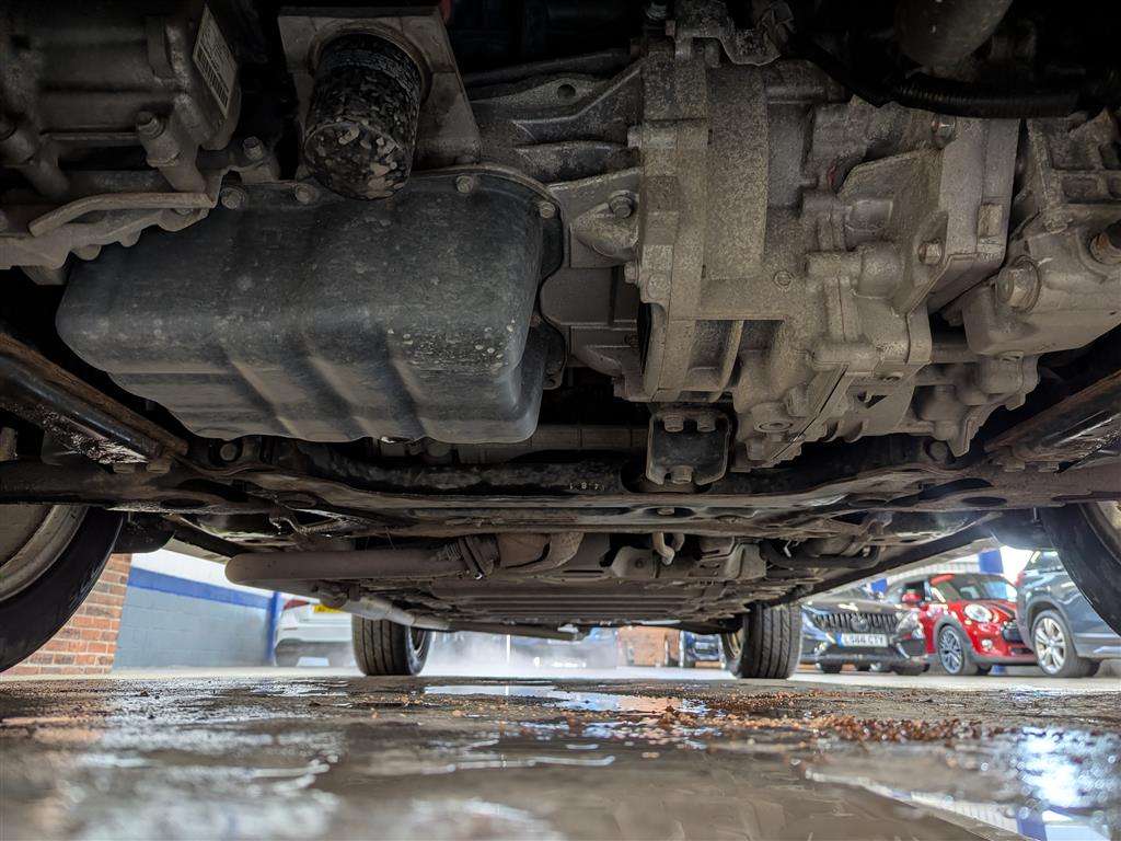 <p>2015 MITSUBISHI OUTLANDER GX 4HS PHEV AUTO</p>