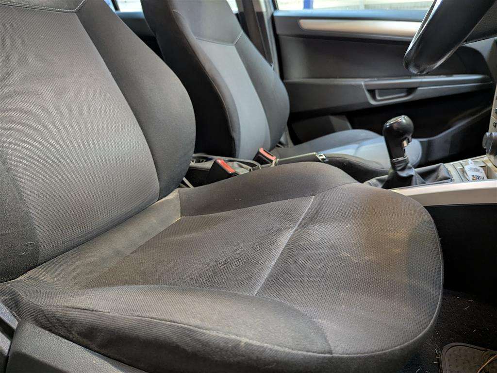 <p>2008 VAUXHALL ASTRA BREEZE</p>