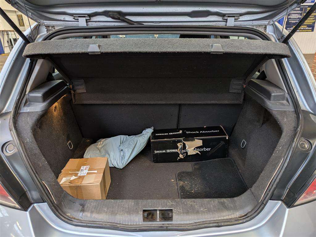 <p>2008 VAUXHALL ASTRA BREEZE</p>