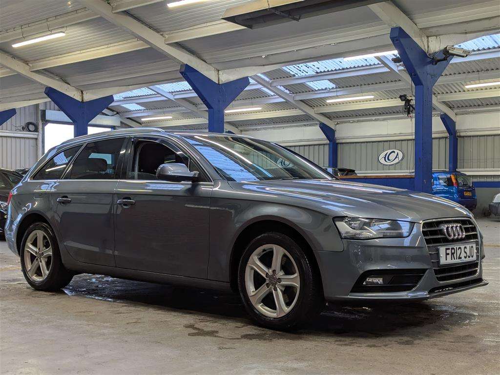 <p>2012 AUDI A4 SE TDI CVT</p>
