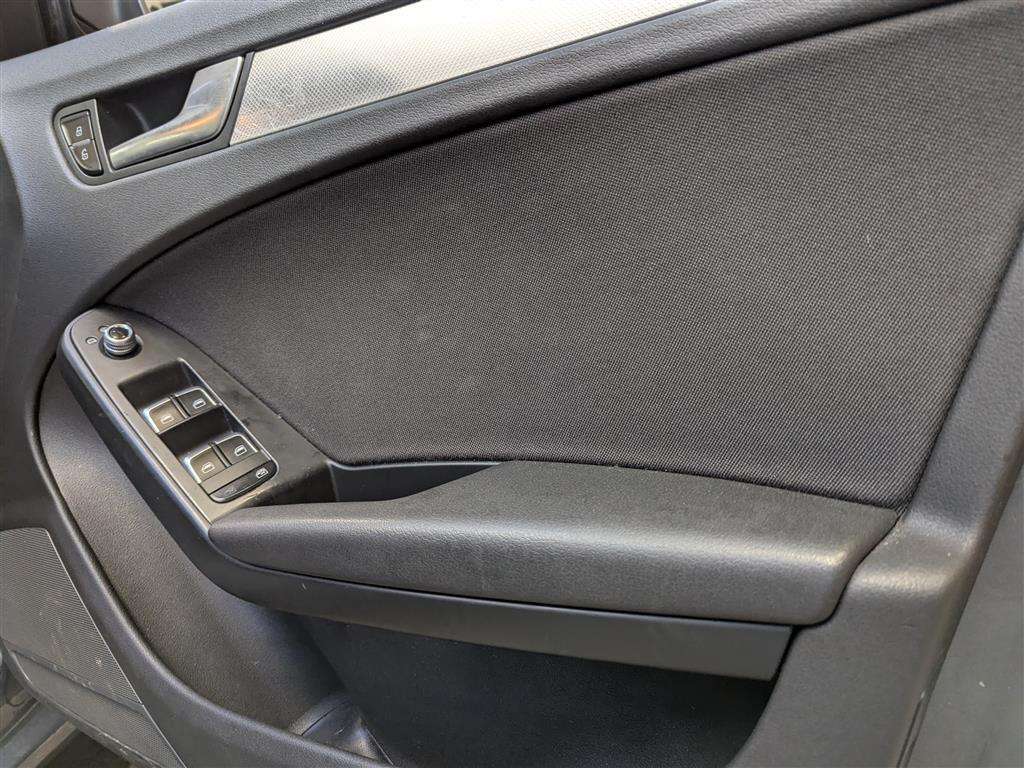 <p>2012 AUDI A4 SE TDI CVT</p>