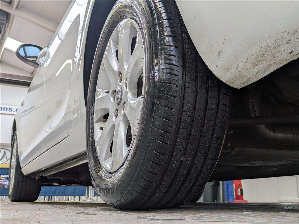 <p>2015 VAUXHALL ASTRA DESIGN CDTI ECOFLEX</p>