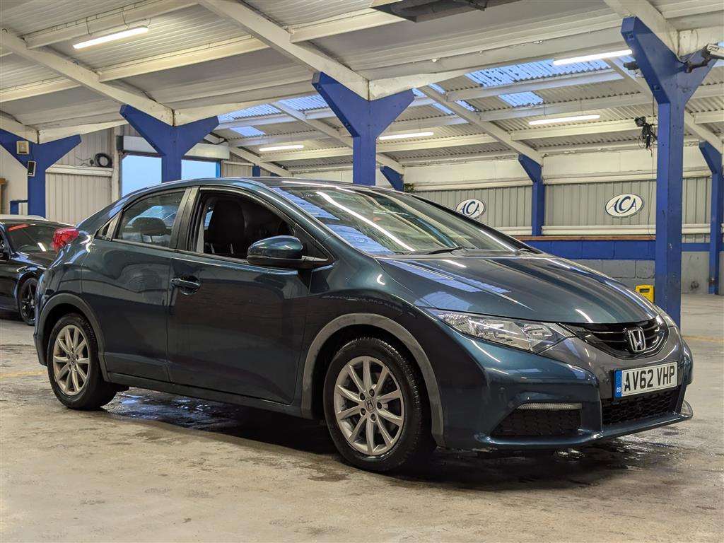 <p>2012 HONDA CIVIC I-VTEC SE</p>