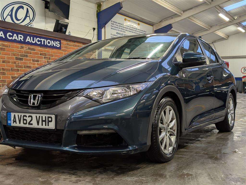 <p>2012 HONDA CIVIC I-VTEC SE</p>
