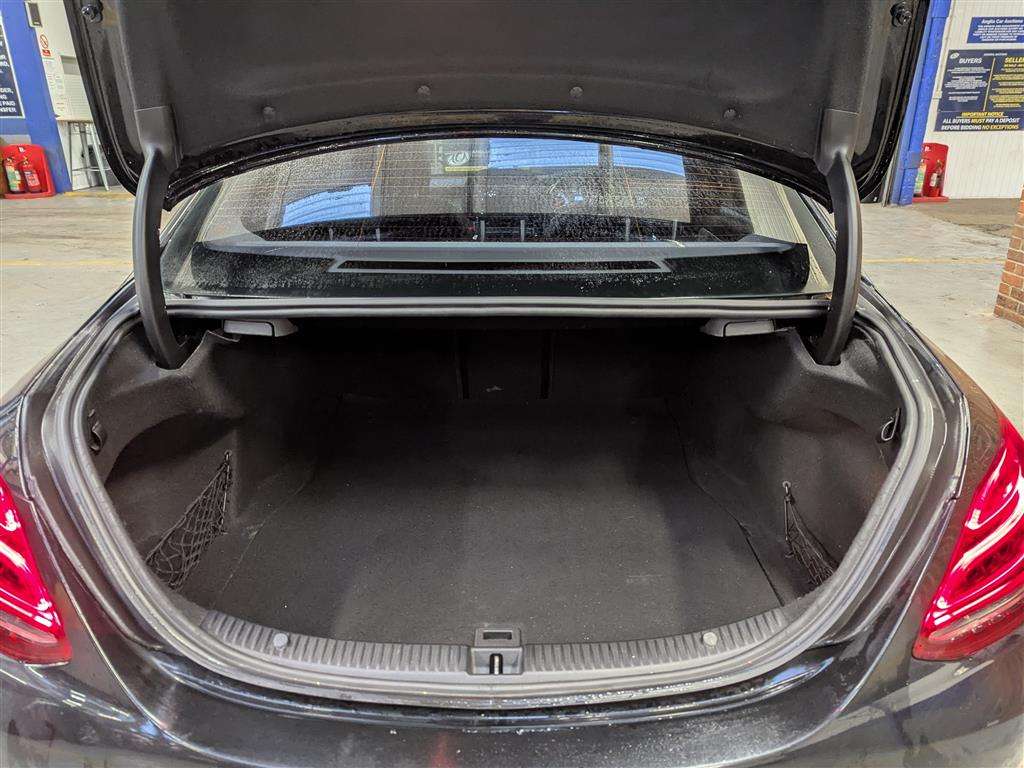 <p>2014 MERCEDES-BENZ C220 SPORT BLUETEC AUTO</p>