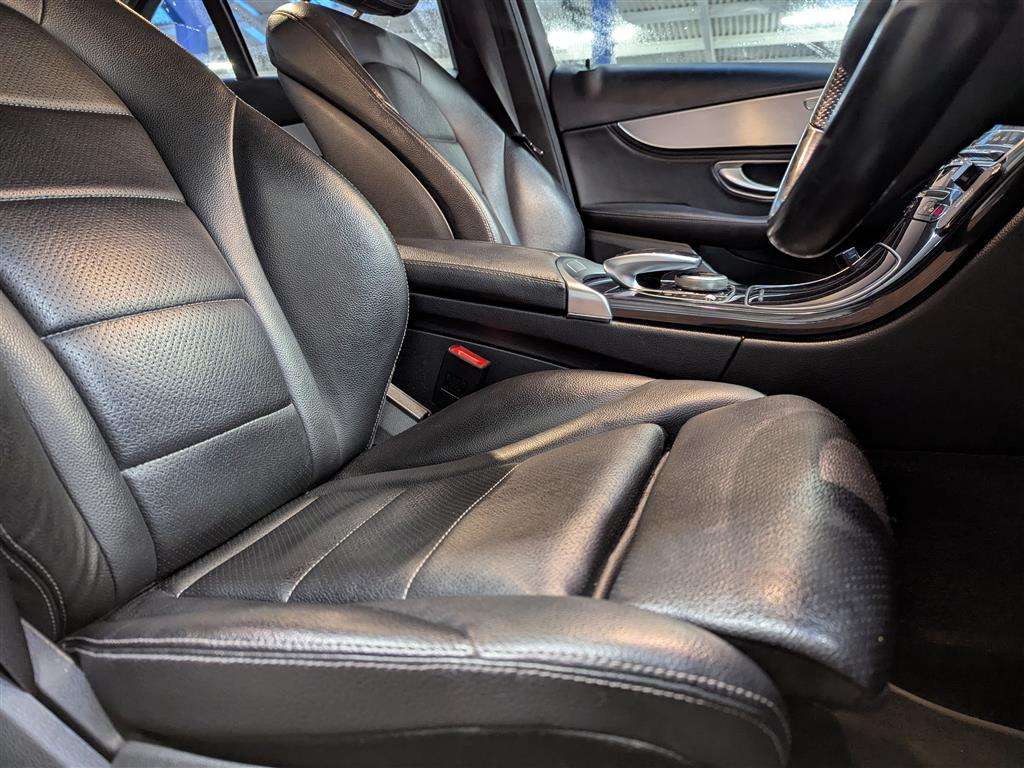 <p>2014 MERCEDES-BENZ C220 SPORT BLUETEC AUTO</p>