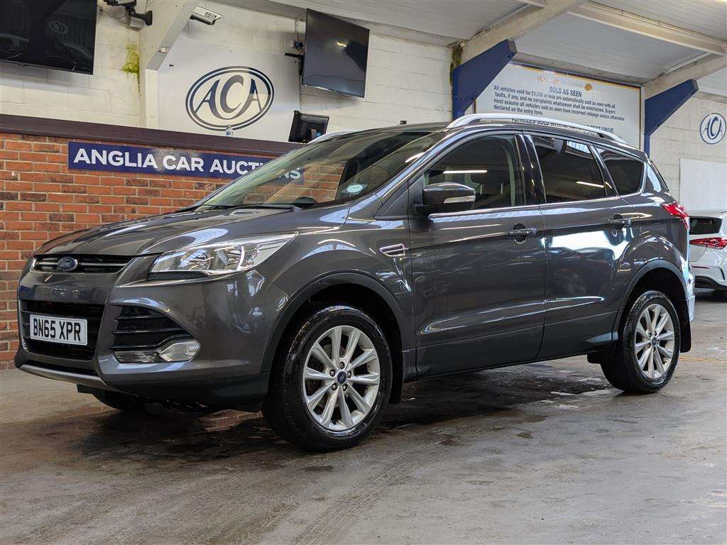 <p>2015 FORD KUGA TITANIUM</p>
