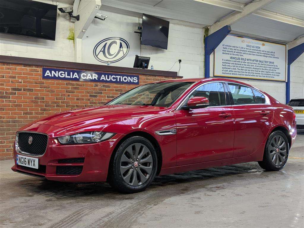 <p>2016 JAGUAR XE PRESTIGE D</p>