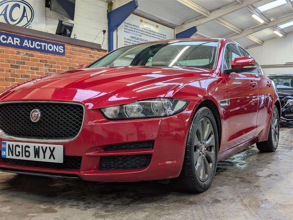 <p>2016 JAGUAR XE PRESTIGE D</p>