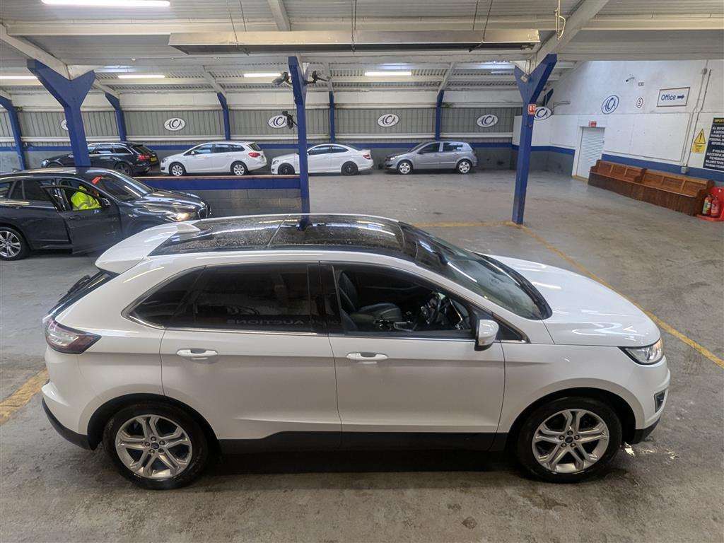 <p>2017 FORD EDGE TITANIUM TDCI</p>