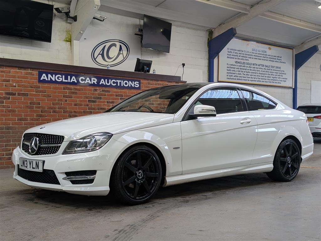 <p>2013 MERCEDES-BENZ C220 AMG SPORT CDI BLUEEF</p>