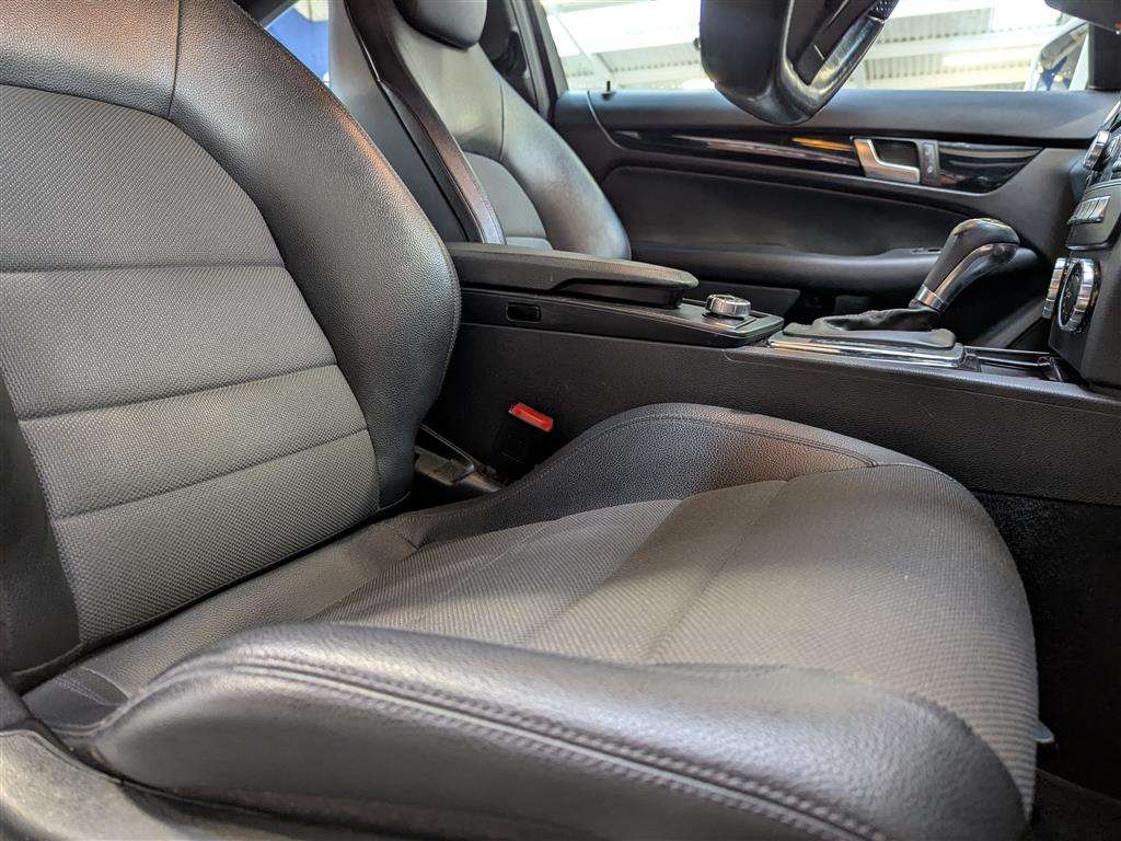 <p>2013 MERCEDES-BENZ C220 AMG SPORT CDI BLUEEF</p>
