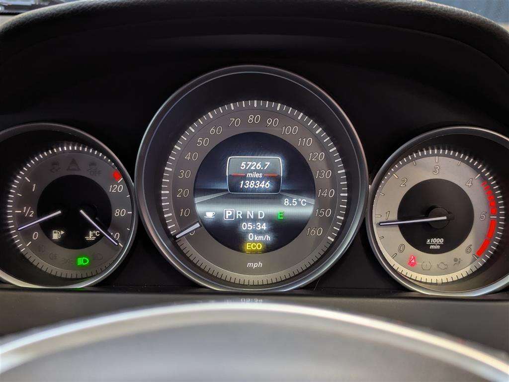 <p>2013 MERCEDES-BENZ C220 AMG SPORT CDI BLUEEF</p>