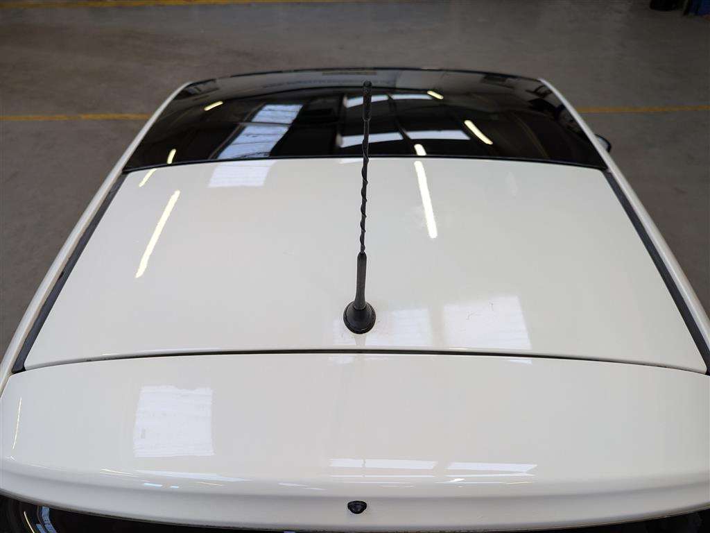 <p>2008 FIAT 500 LOUNGE RHD</p>