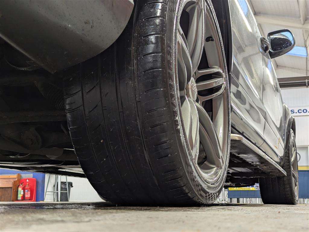 <p>2013 AUDI Q7 S LINE + TDI QUATTRO AUTO</p>