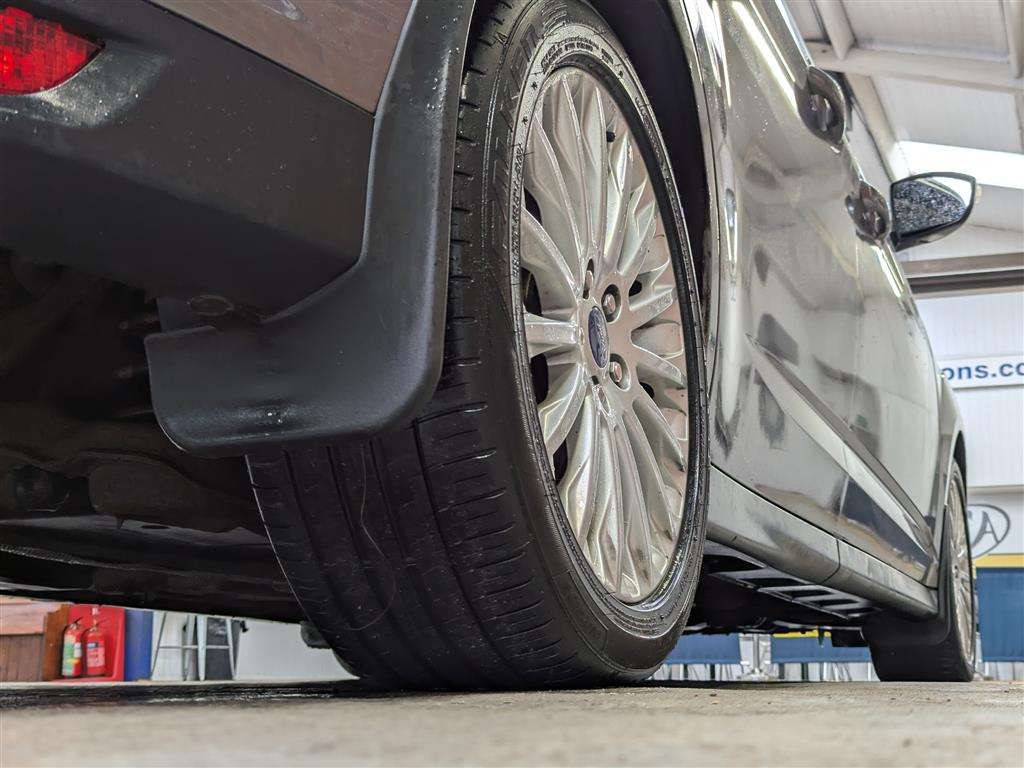 <p>2012 FORD GRAND C-MAX TITANIUM TDCI</p>