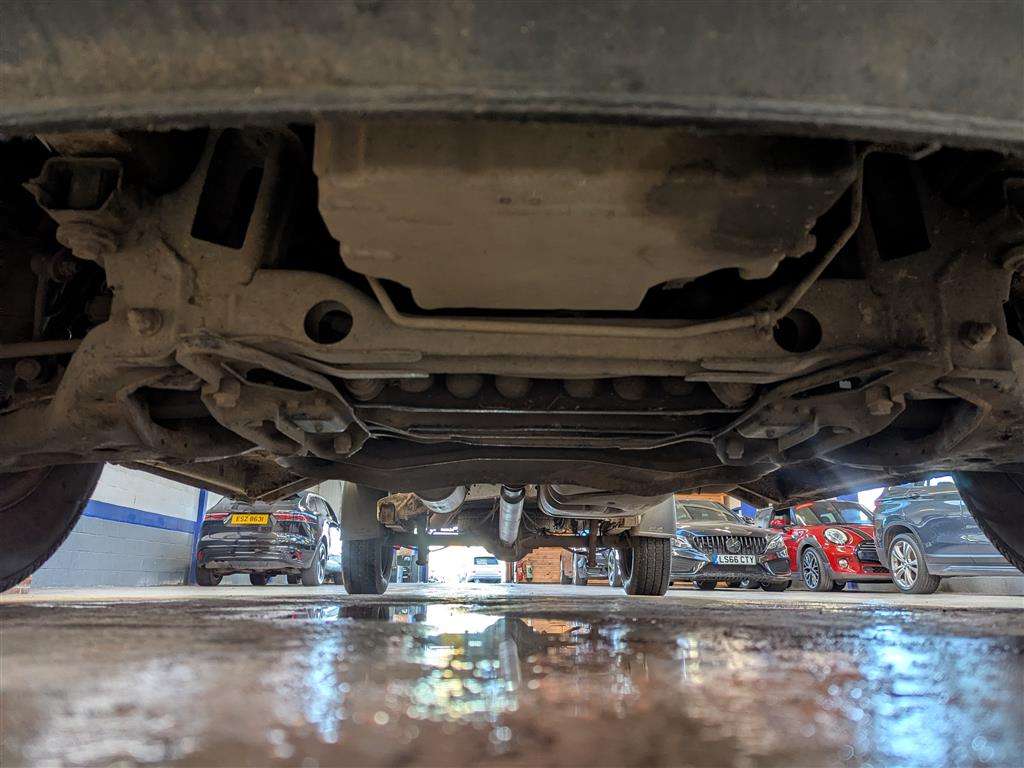 <p>2014 MERCEDES-BENZ SPRINTER 313 CDI</p>