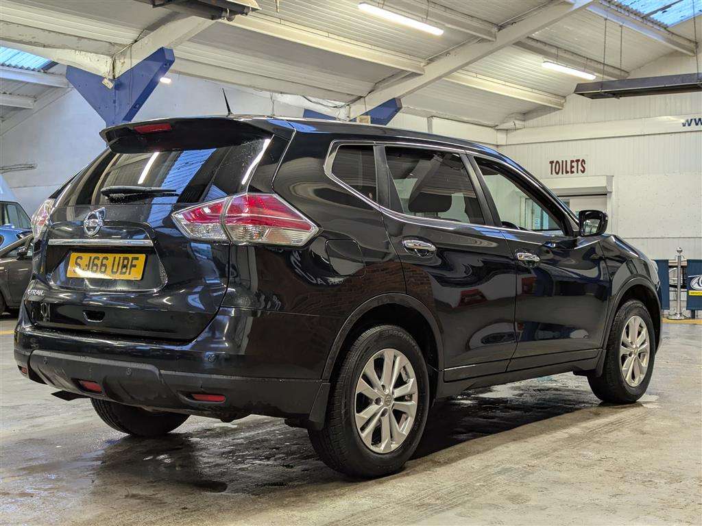<p>2016 NISSAN X-TRAIL ACENTA DIG-T</p>