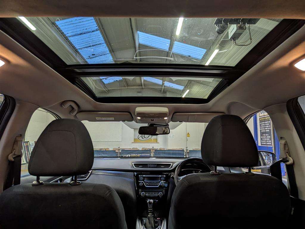 <p>2016 NISSAN X-TRAIL ACENTA DIG-T</p>