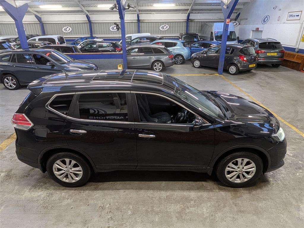 <p>2016 NISSAN X-TRAIL ACENTA DIG-T</p>