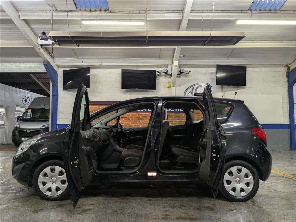<p>2010 VAUXHALL MERIVA S TURBO</p>