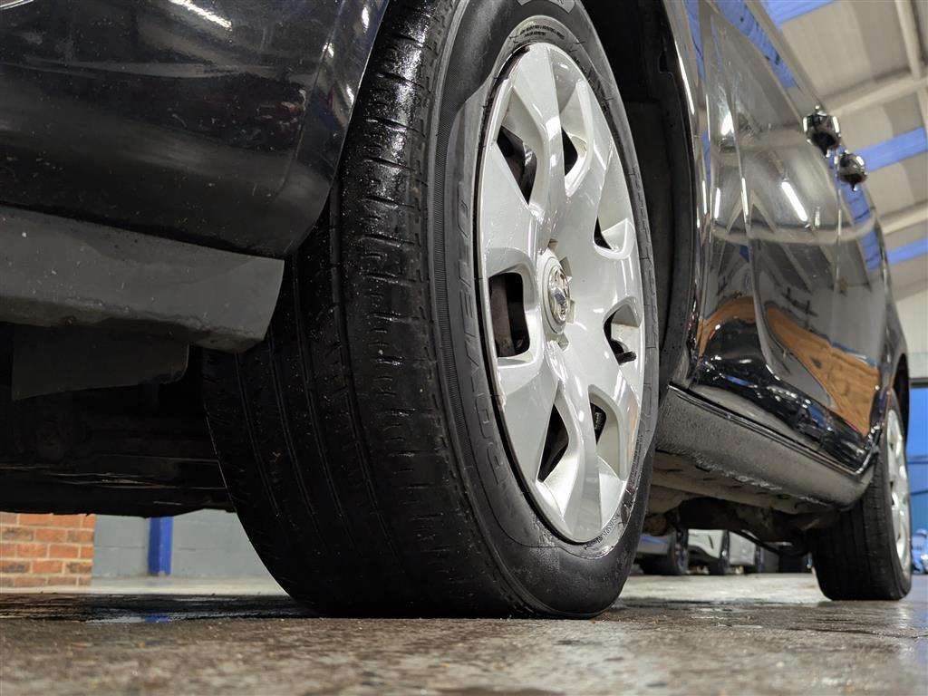 <p>2010 VAUXHALL MERIVA S TURBO</p>