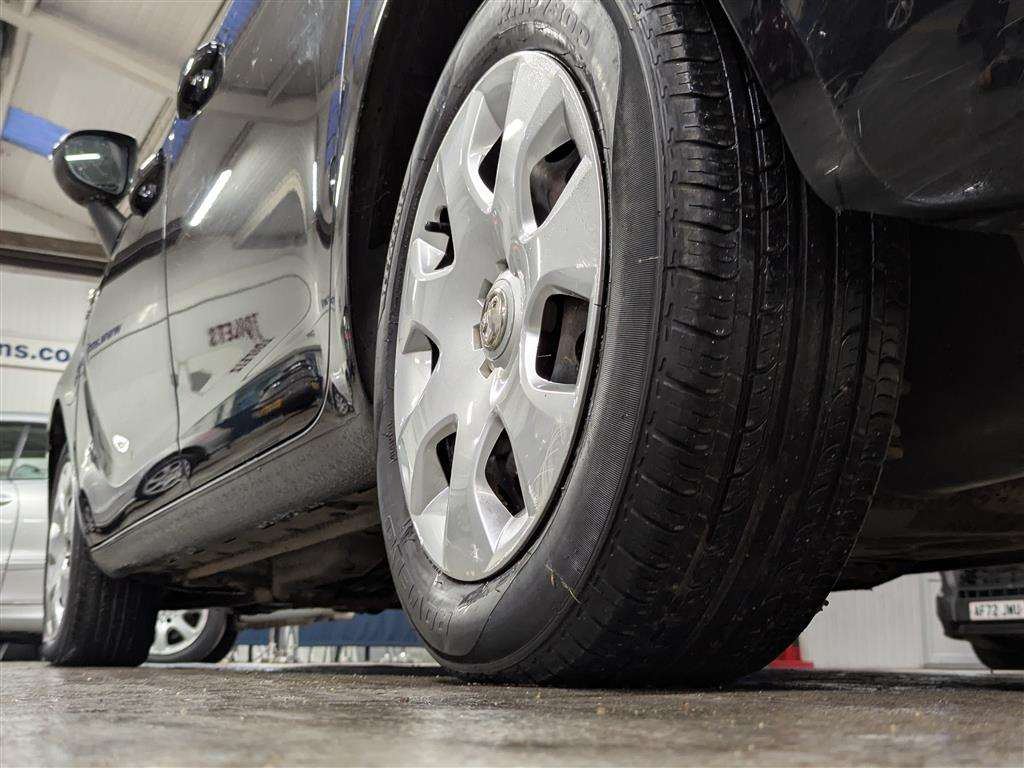 <p>2010 VAUXHALL MERIVA S TURBO</p>