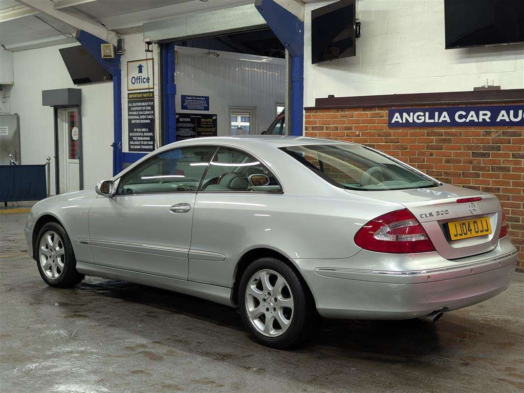 <p>2005 MERCEDES CLK 320 ELEGANCE AUTO</p>