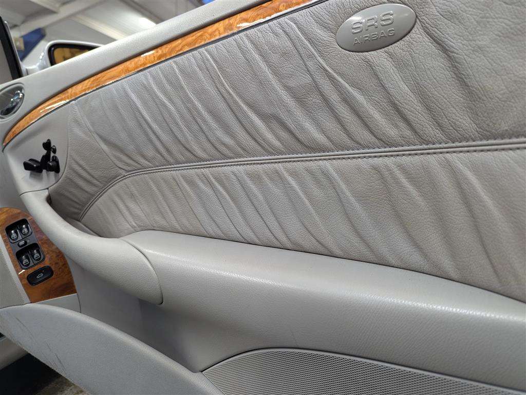 <p>2005 MERCEDES CLK 320 ELEGANCE AUTO</p>