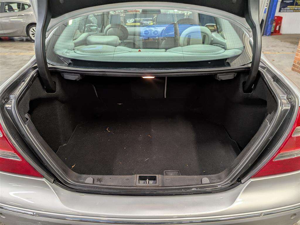 <p>2005 MERCEDES CLK 320 ELEGANCE AUTO</p>