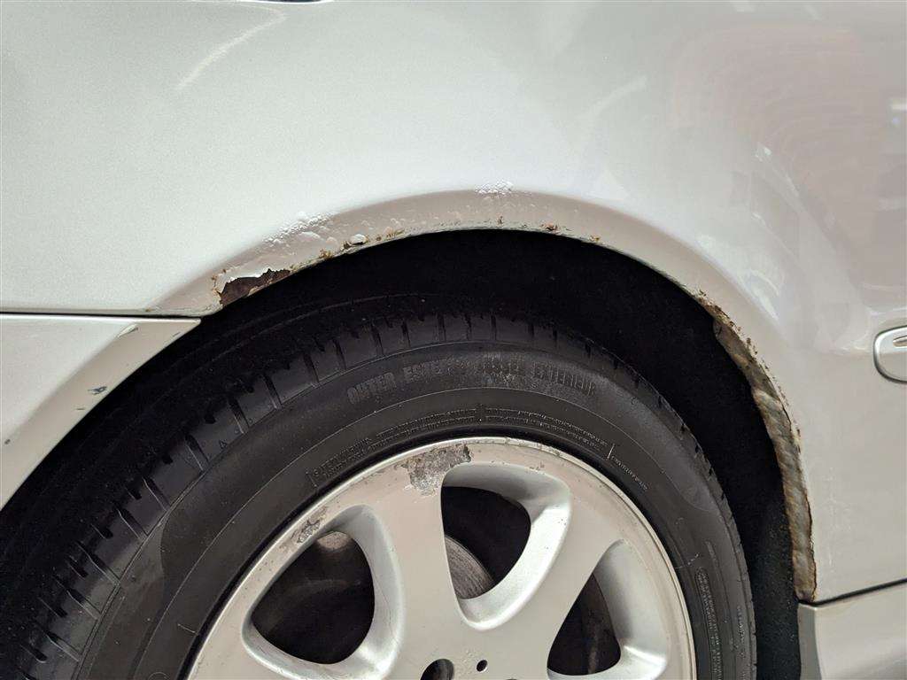 <p>2005 MERCEDES CLK 320 ELEGANCE AUTO</p>