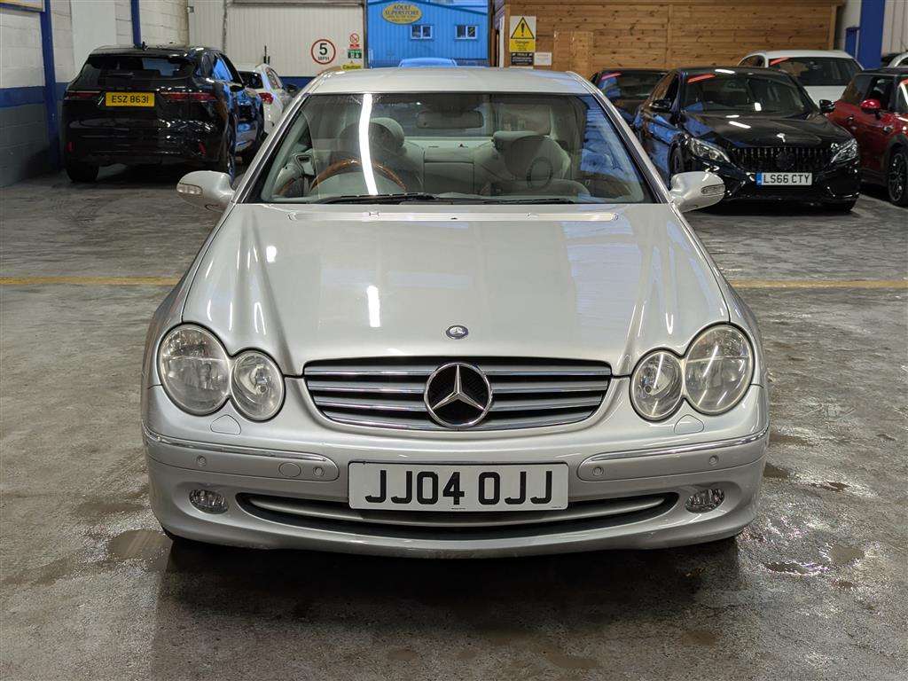 <p>2005 MERCEDES CLK 320 ELEGANCE AUTO</p>