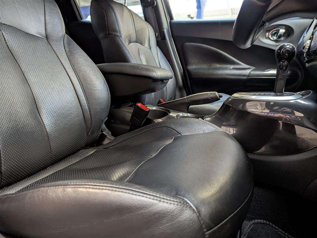 <p>2016 NISSAN JUKE TEKNA CVT</p>