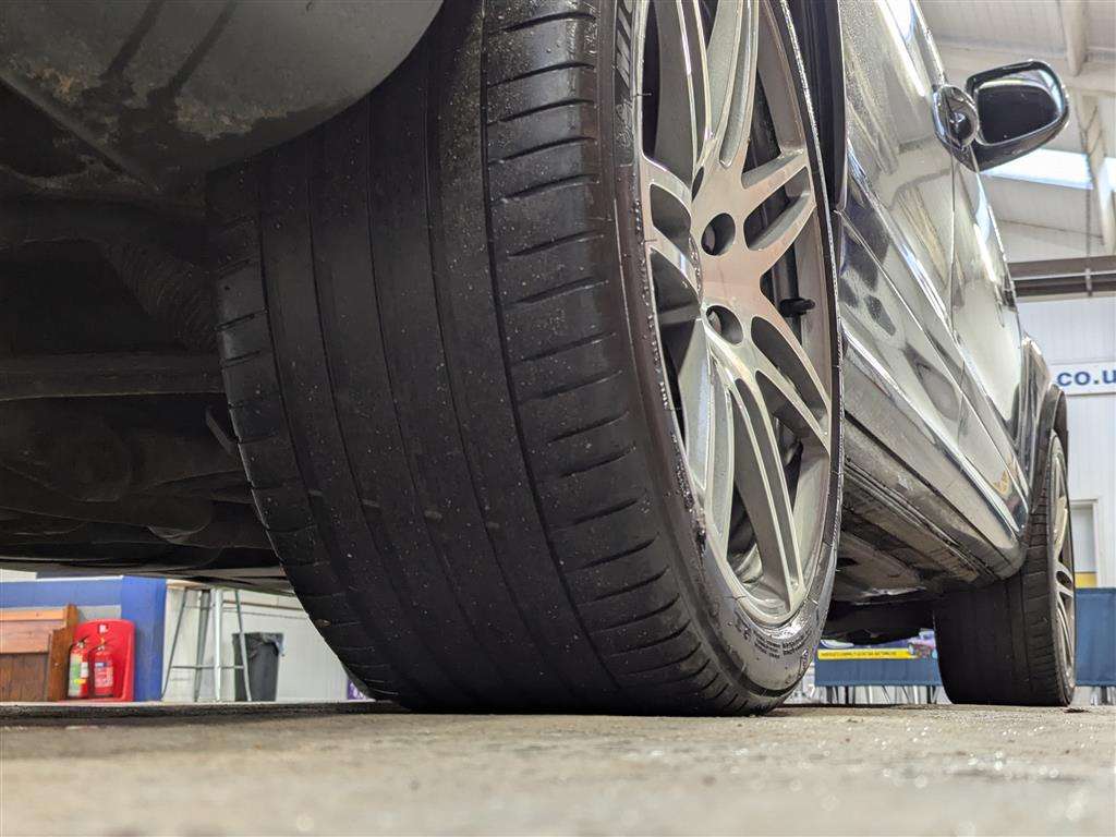 <p>2011 AUDI Q7 S LINE TDI QUATTRO AUTO</p>