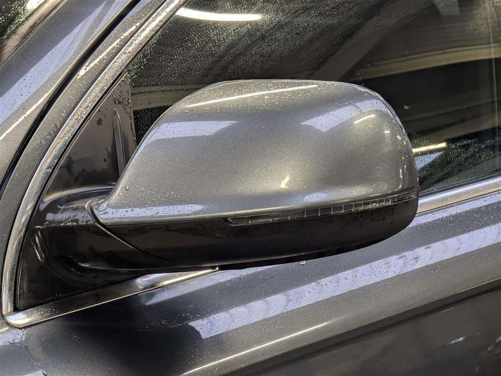 <p>2011 AUDI Q7 S LINE TDI QUATTRO AUTO</p>