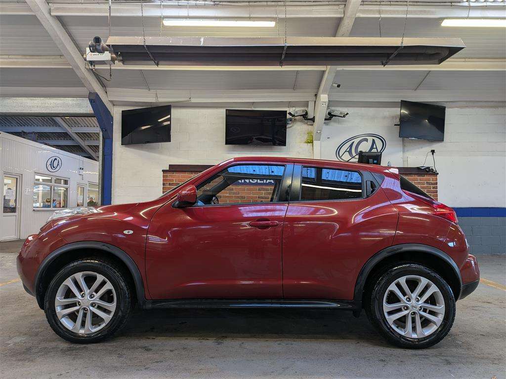 <p>2012 NISSAN JUKE ACENTA PREMIUM DCI</p>
