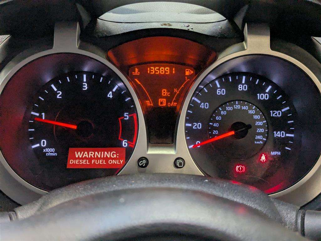 <p>2012 NISSAN JUKE ACENTA PREMIUM DCI</p>