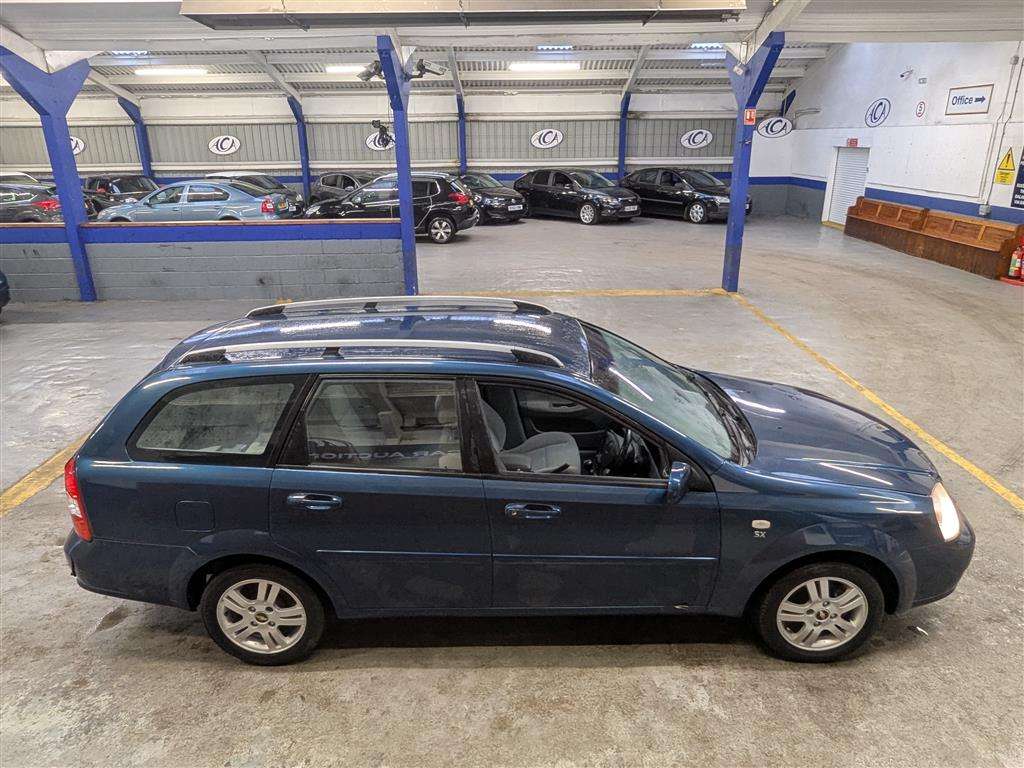 <p>2008 CHEVROLET LACETTI SX</p>