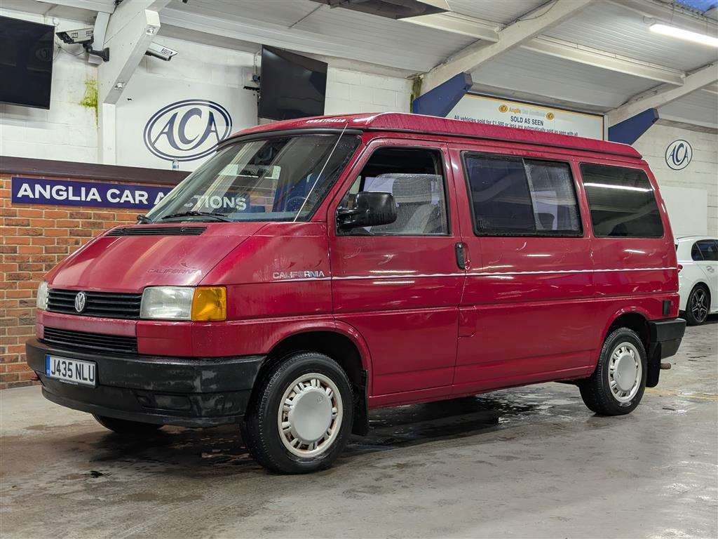 <p>1992 VOLKSWAGEN TRANSPORTER</p>