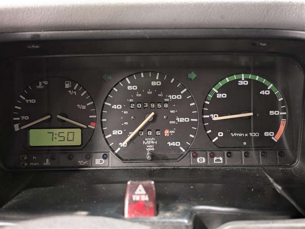 <p>1992 VOLKSWAGEN TRANSPORTER</p>