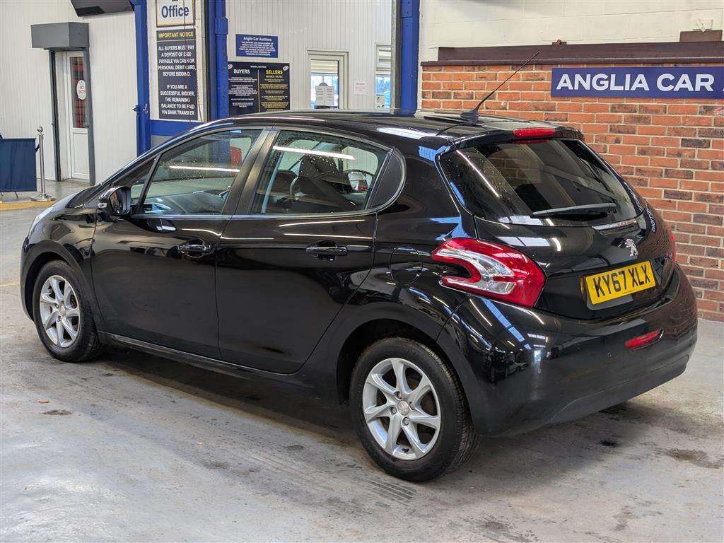 <p>2017 PEUGEOT 208 ACTIVE BLUE HDI S/S</p>