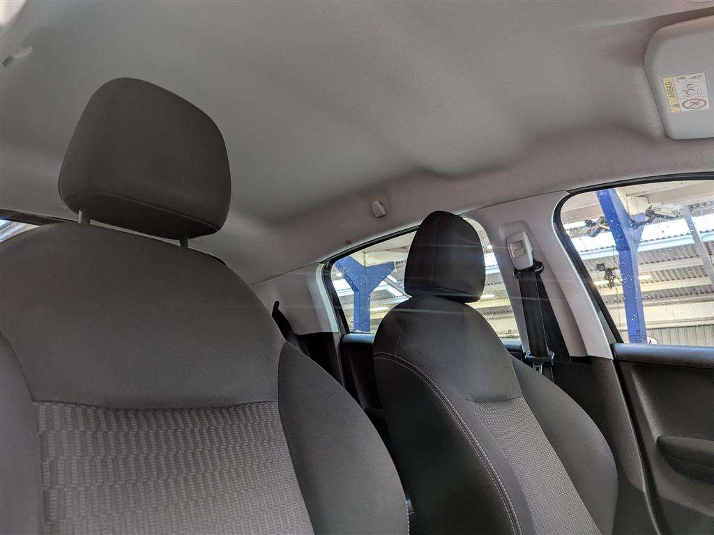 <p>2017 PEUGEOT 208 ACTIVE BLUE HDI S/S</p>