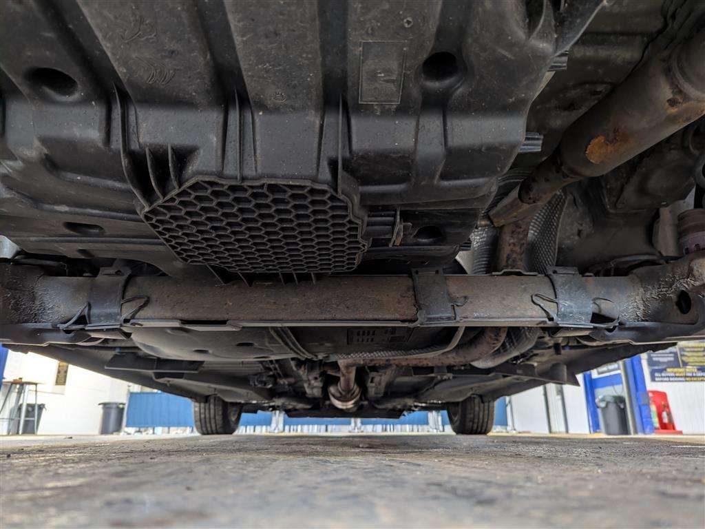 <p>2017 PEUGEOT 208 ACTIVE BLUE HDI S/S</p>