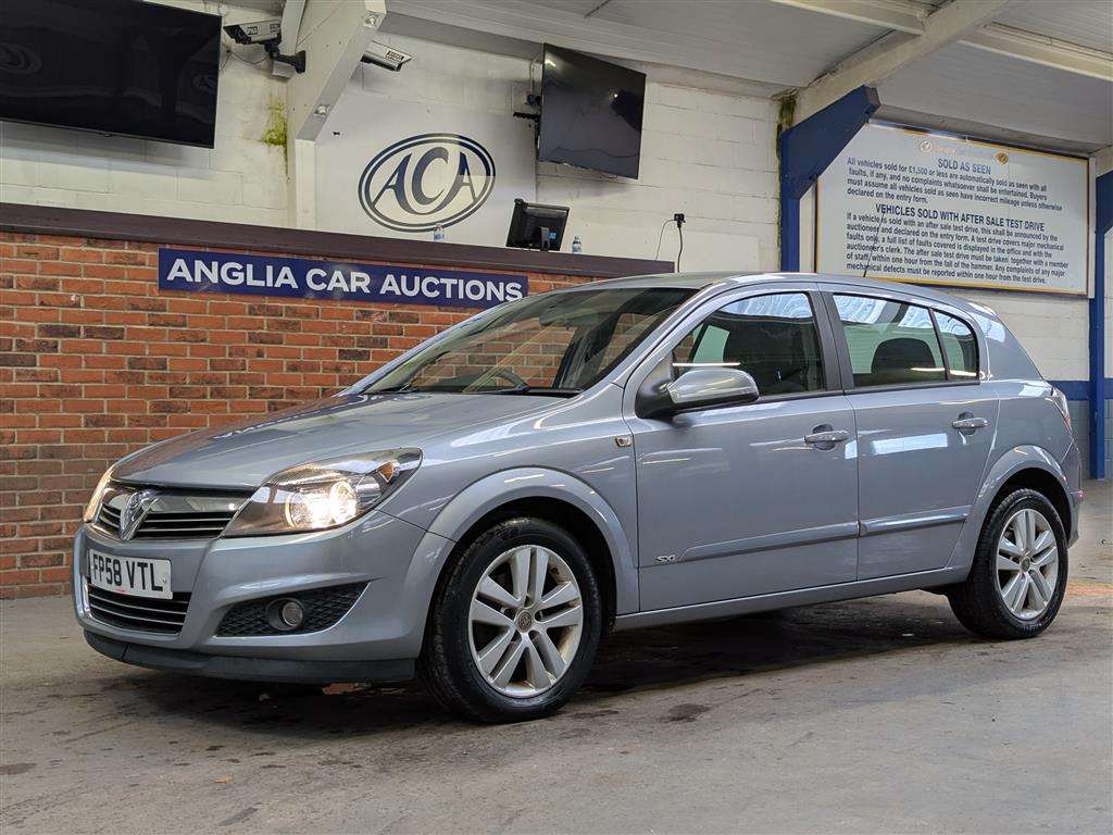 <p>2008 VAUXHALL ASTRA SXI</p>