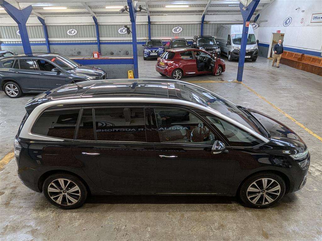 <p>2016 CITROEN C4 GR PICASSO FLR BLUEHDI</p>